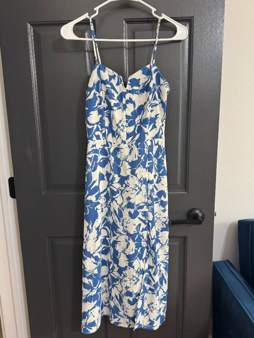 Monteau Los Angeles Blue & White Floral Maxi Dress | S | Like New